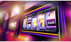 Filipino player enjoying mwbet88 Bingo on mobile phone screen